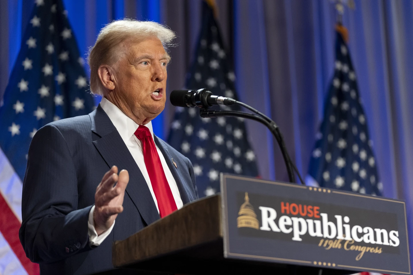 Trump Threatens to Impose Sweeping New Tariffs on Mexico, Canada and ...
